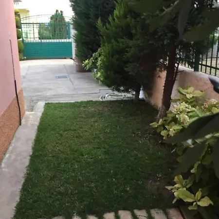 Vellezerit Celaj Hotel Velipojë